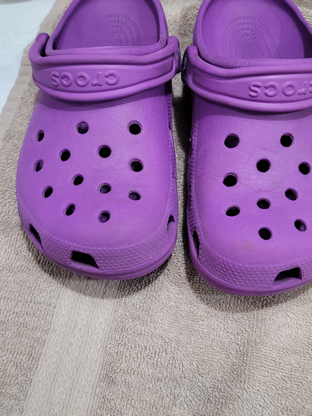Crocs Junior Size 5 Classic Clog - Purple
